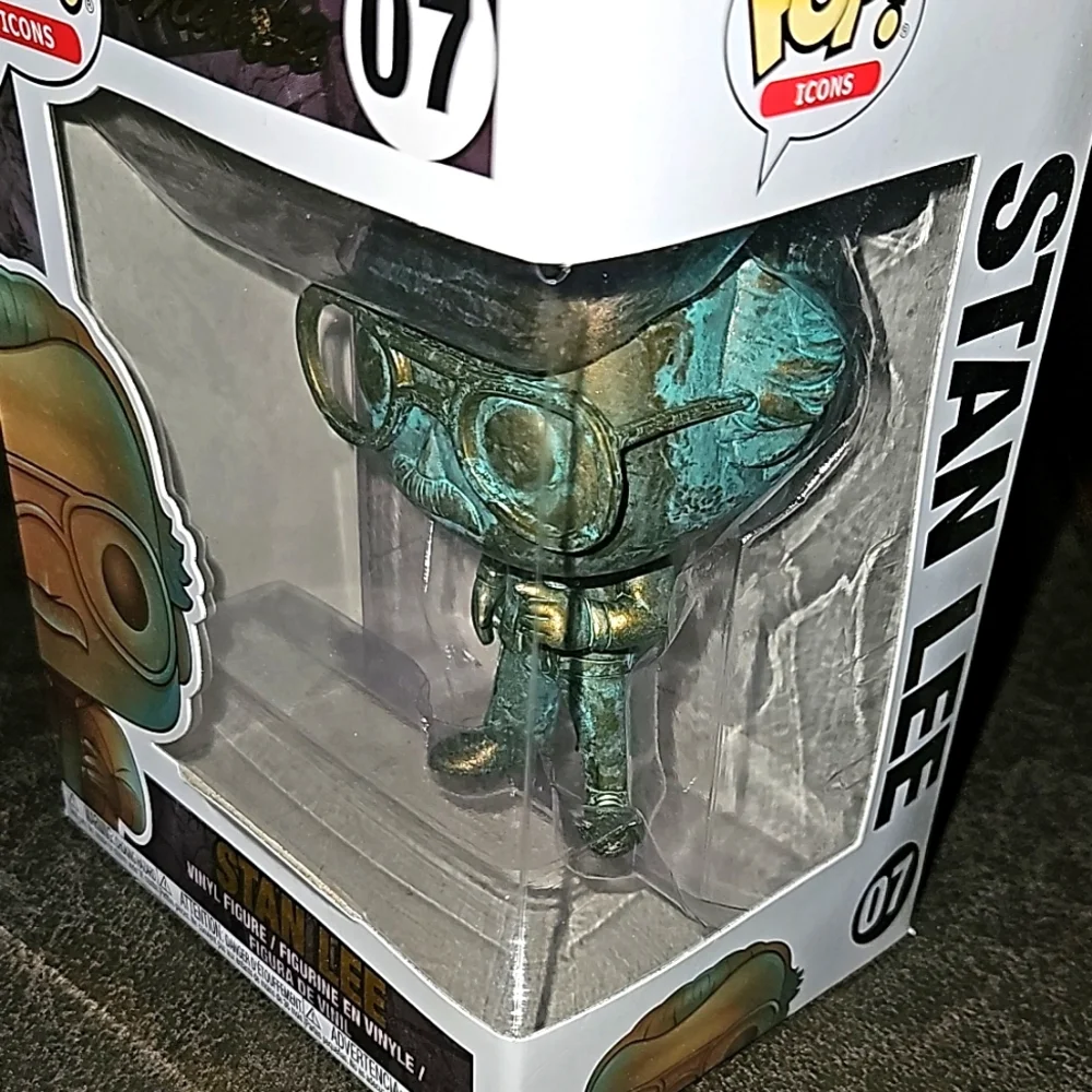 Funko Pop! Stan Lee (Patina) #07 - Picture 7 of 9